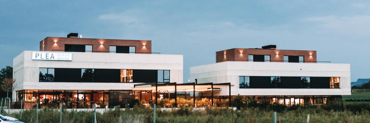 Plea Beach House Лоредо Экстерьер фото
